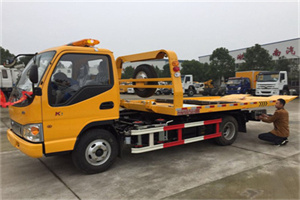 黄骅哪里有拖车服务