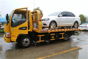 黄骅附近拖车救援24小时服务热线